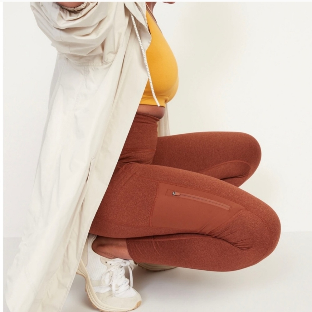 Old Navy High-Waisted CozeCore Hybrid Zip-Pocket Leggings XS l Copper Moon